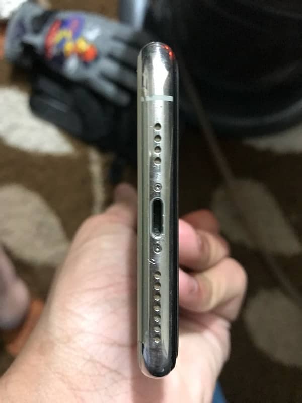 Iphone 11 Pro Max PTA Approved 5