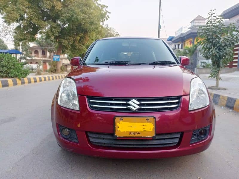 Suzuki Swift 2012 dlx automatic full original condtion 2