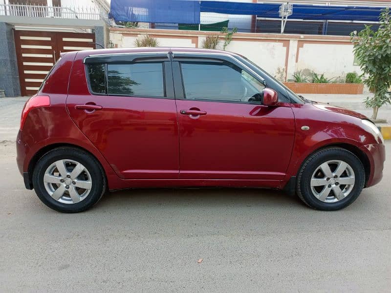 Suzuki Swift 2012 dlx automatic full original condtion 12