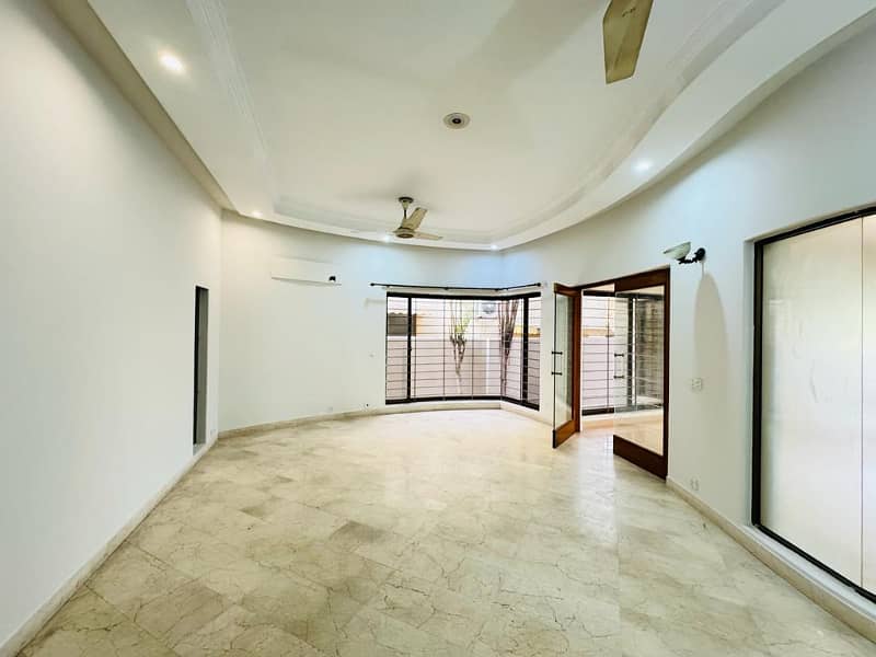 1 Kanal upper portion available for rent in dha phase 4 9