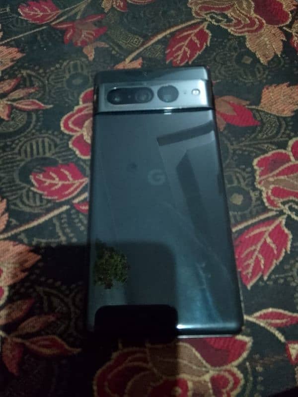 Google pixels 7pro Dual Sim Approved 3