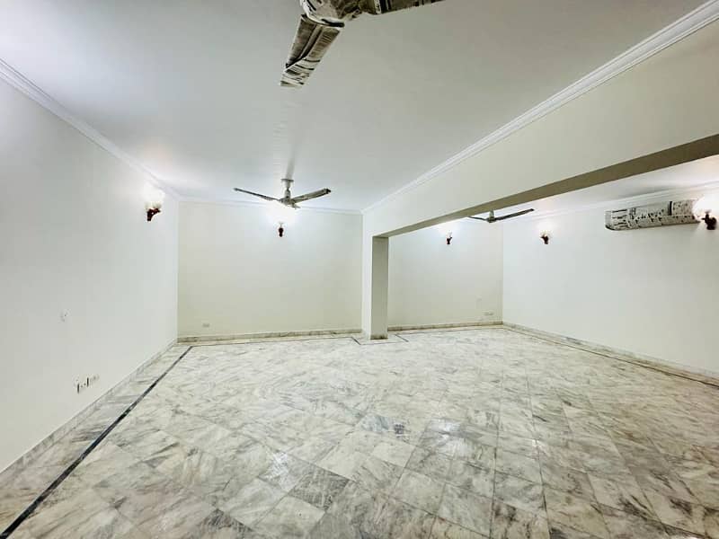 1 Kanal upper portion available for rent in dha phase 4 9