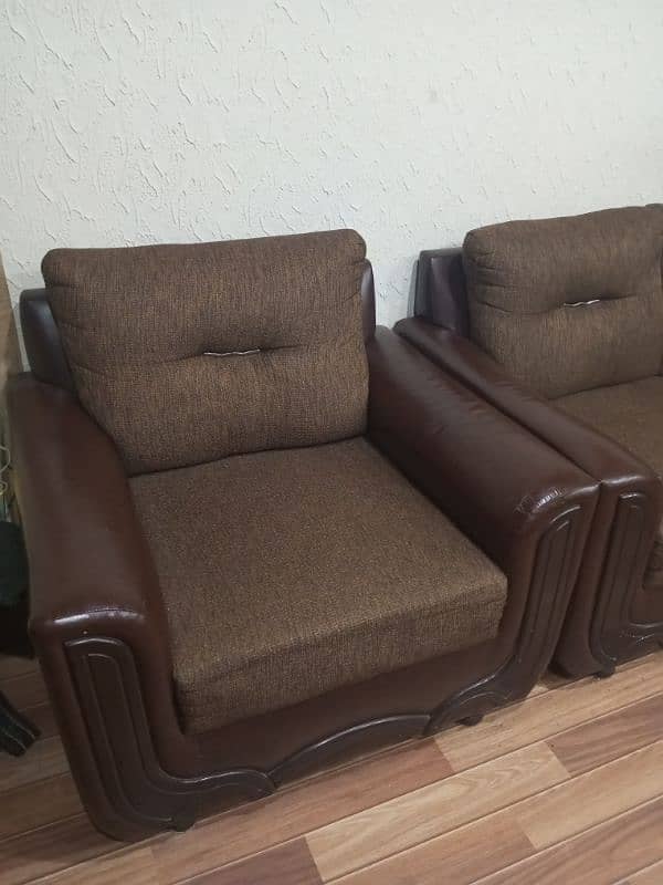 Sofa Set and Center Table Both Urgent selling 0