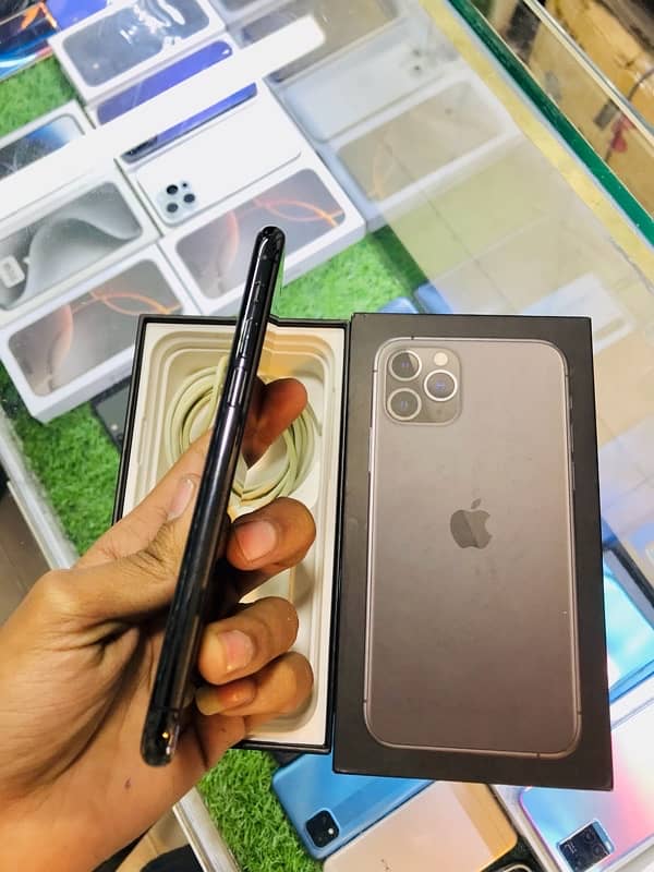 iPhone 11 Pro 64gb pta approved 3