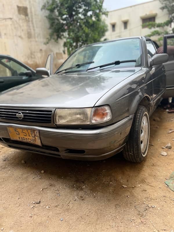 Nissan Sunny 1992 10