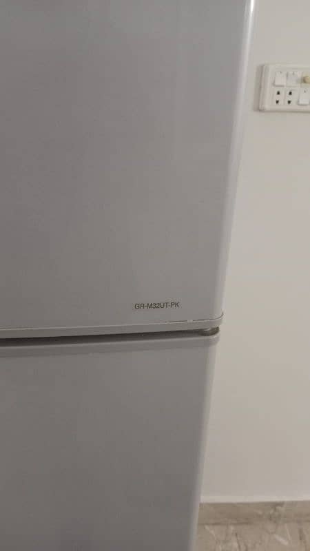 Toshiba Fridge 3