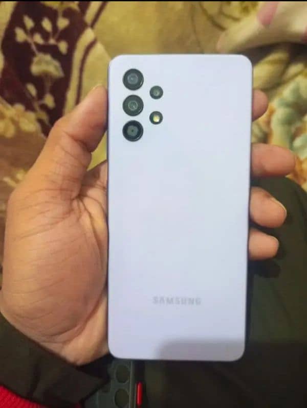 Samsung Galaxy A32 0