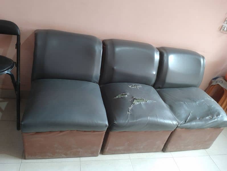 Single Sofa Seater 6