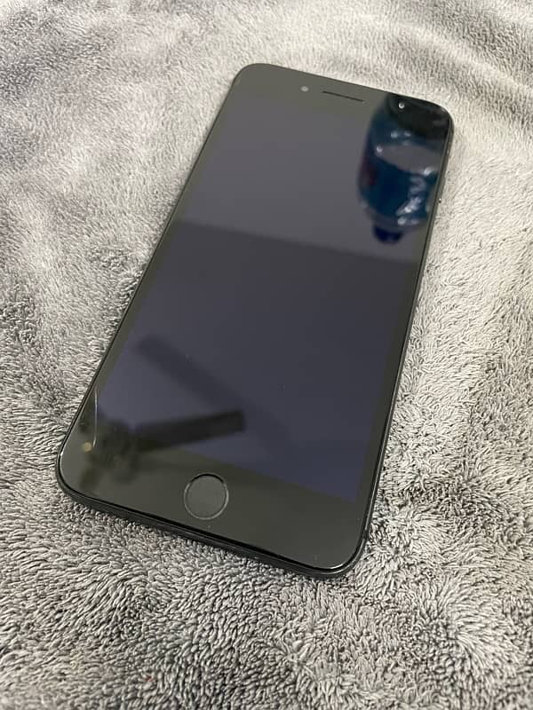 IPhone 8 Plus 64GB 03365158228 2