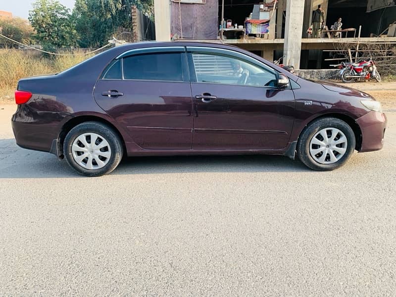 Toyota Corolla GLI Automatic 1600cc 4