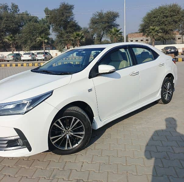 Toyota Altis Grande 2018 6