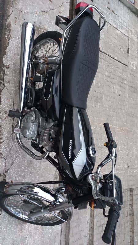 Honda 125 Black, 2014 model (on spot Transfer) 0