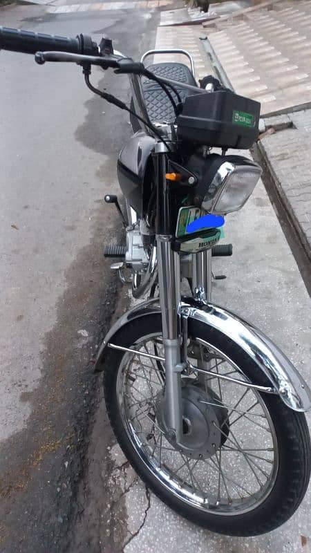 Honda 125 Black, 2014 model (on spot Transfer) 5