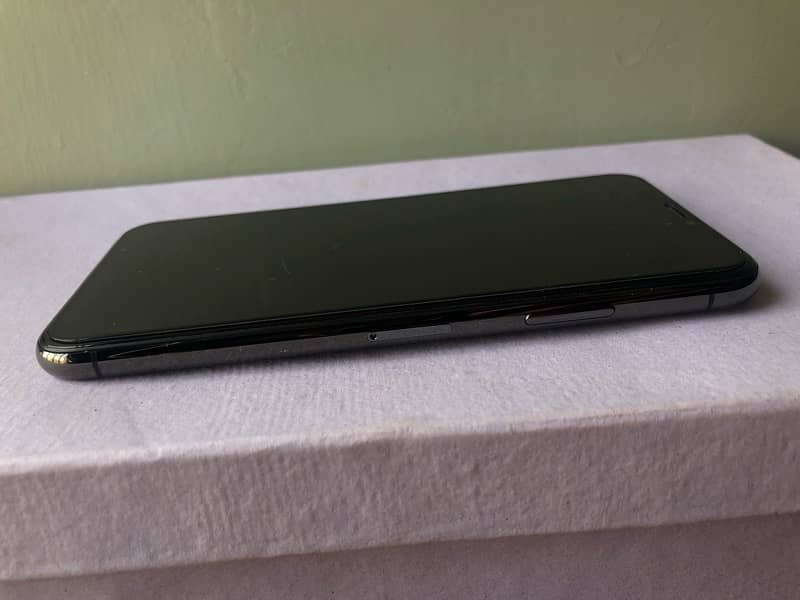 iPhone X 256 Gb PTA APPROVED 1