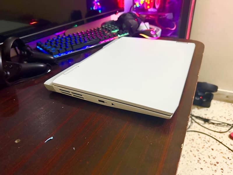 Gaming Laptop (Rtx 3060)(White edition)(Lenovo IdeaPad Gaming 3) 2