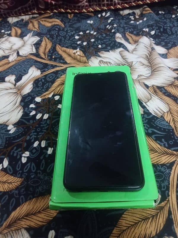 infinix Smart 7 4+2 64 tanu by 10/03226067988 2