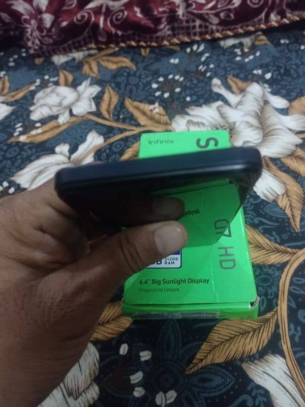 infinix Smart 7 4+2 64 tanu by 10/03226067988 6