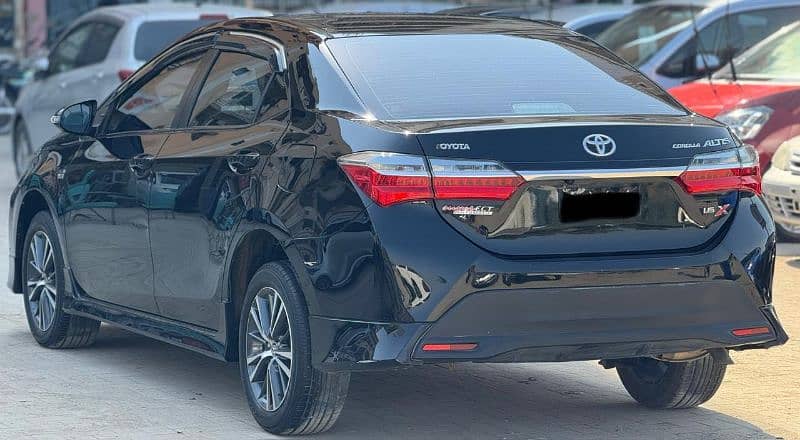 Toyota Corolla Altis 2021 3