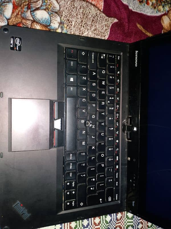 Lenovo Thinkpad corei3 8