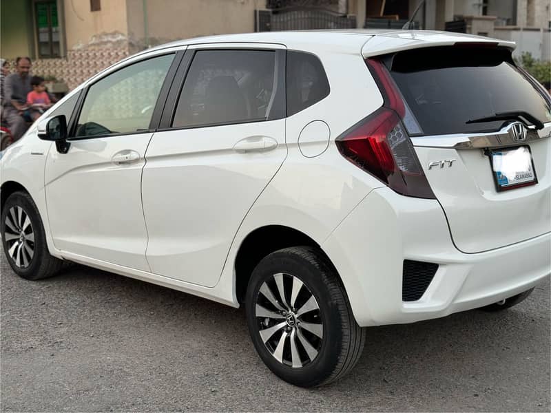 Honda Fit 2015/18 Total Geniune 4