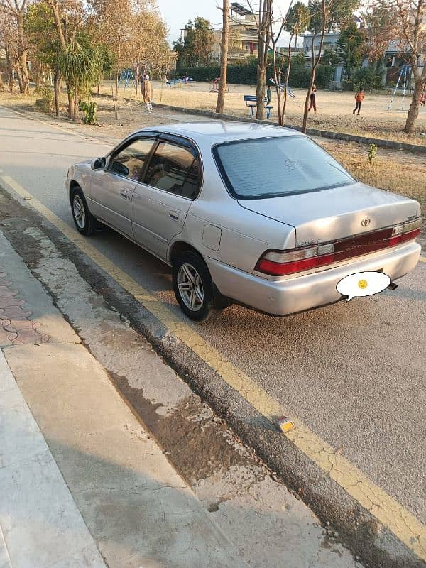 Toyota Corolla 1992 SE limited automatic 3