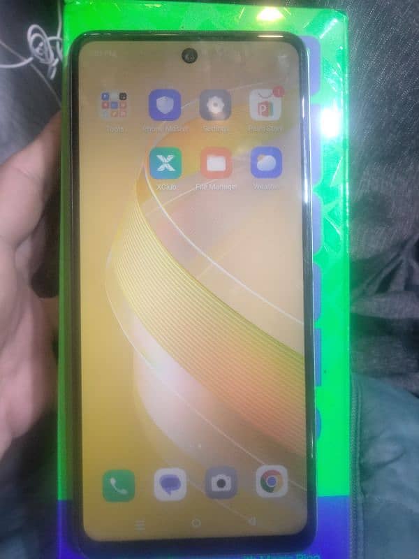 infinix Smart 8 6/64  10/10 6 month warranty Remaining 1