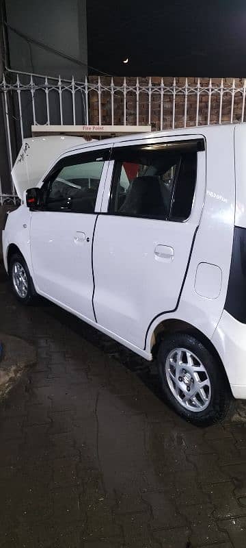 Suzuki Wagon R 2019 3