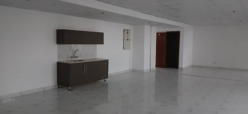 1351 Square Feet Office Prime Space With Terrace Is Available For Rent In Grand Square Mall 9