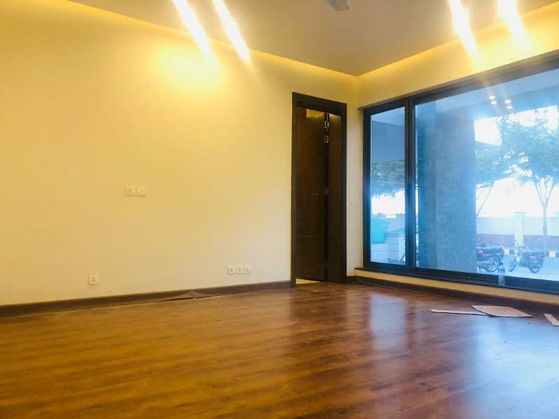 1 Kanal Full house available for rent in DHA Phase 1 11