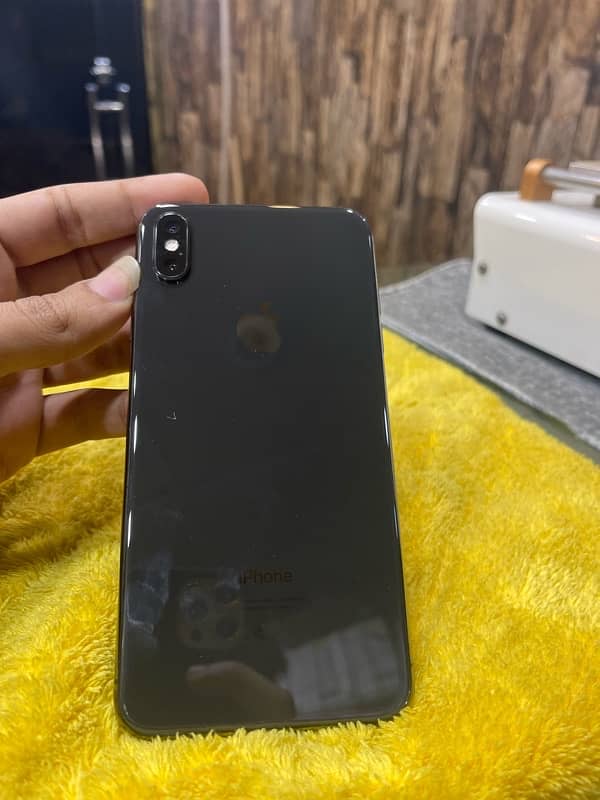 Iphone Xs max 1