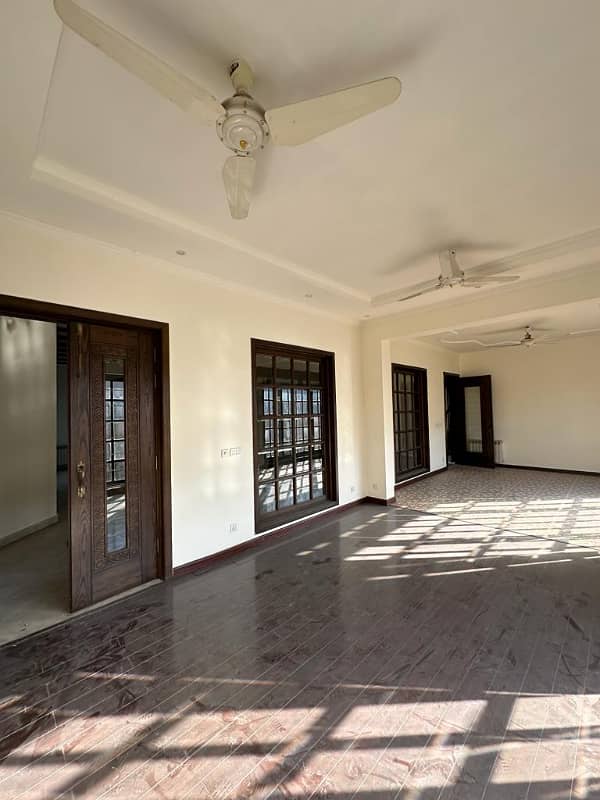 1 Kanal Full house available for rent in DHA Phase 2 0