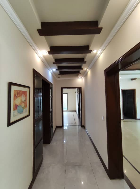 1 Kanal Full house available for rent in DHA Phase 3 3