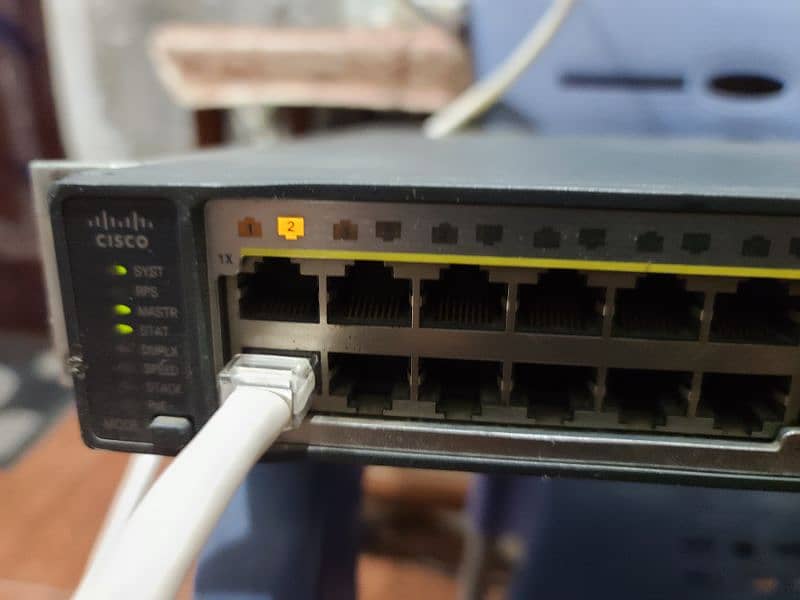 Cisco Catalyst 3750 V2 48 port POE switch 7