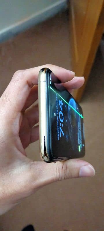 iphone XS 256GB PTA Glitch Read 6