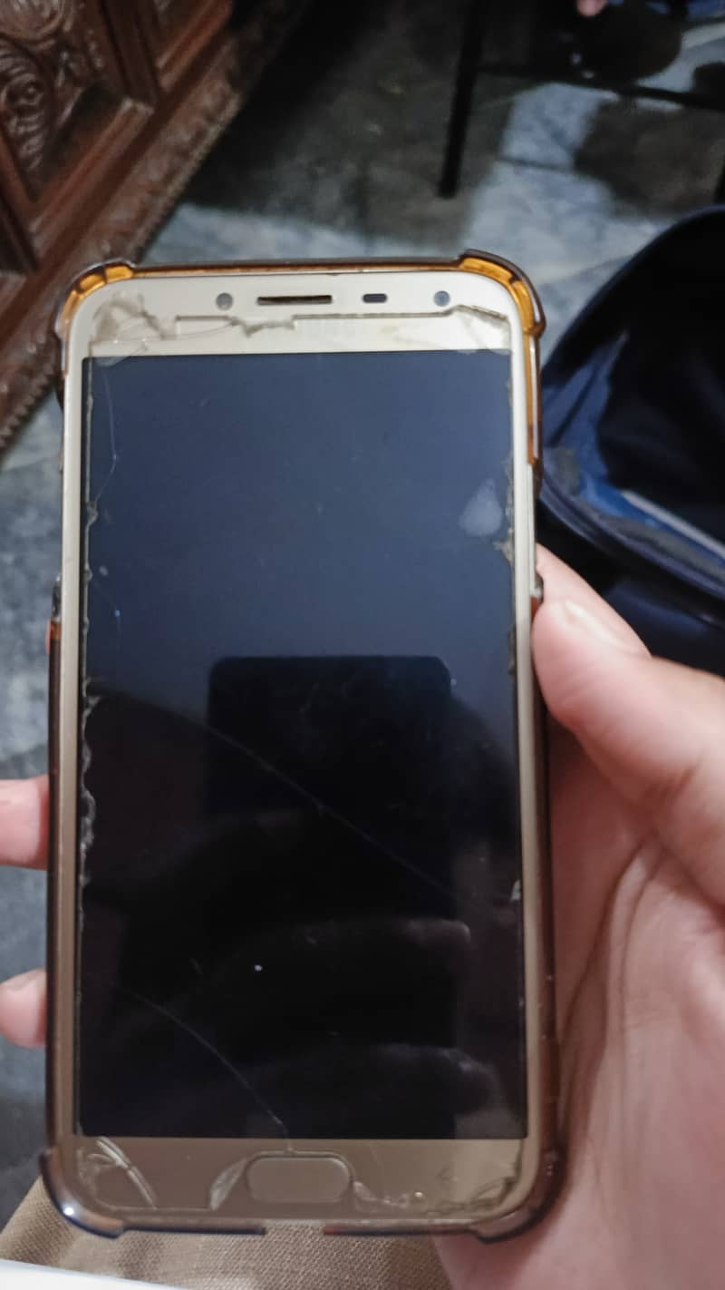 Samsung Mobile J7 0