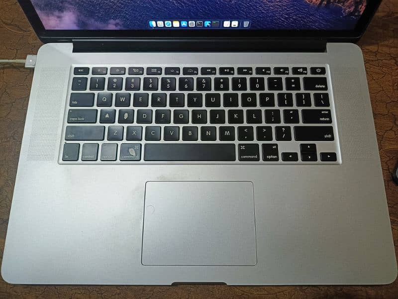 Apple Macbook Pro 2015 15' 16GB 256GB Quad Core i7 4