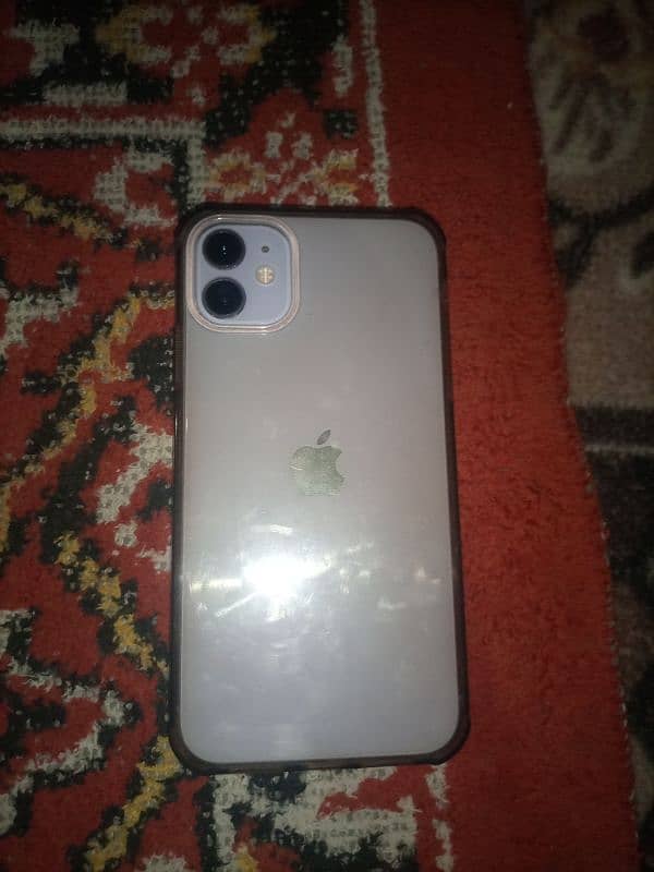 iphone 11 non pta 64 gb with handfree and charger 0