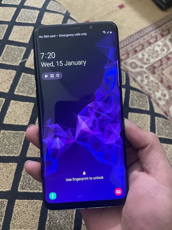 s9 plus urgent sale with box 1