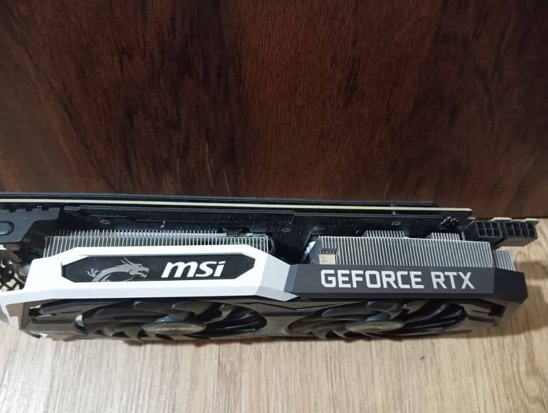 RTX 2070 MSi ARMOR Edition 8GB RGB 10/10 just like new 3