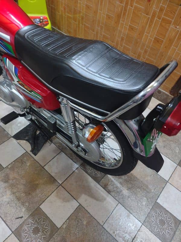 honda 125 2023 model 2