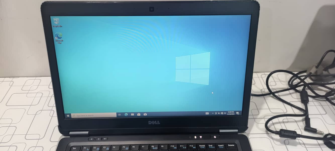 Dell Latitude E7440 Intel Core i5 4th Generation 4GB DDR3 RAM 500GB 2