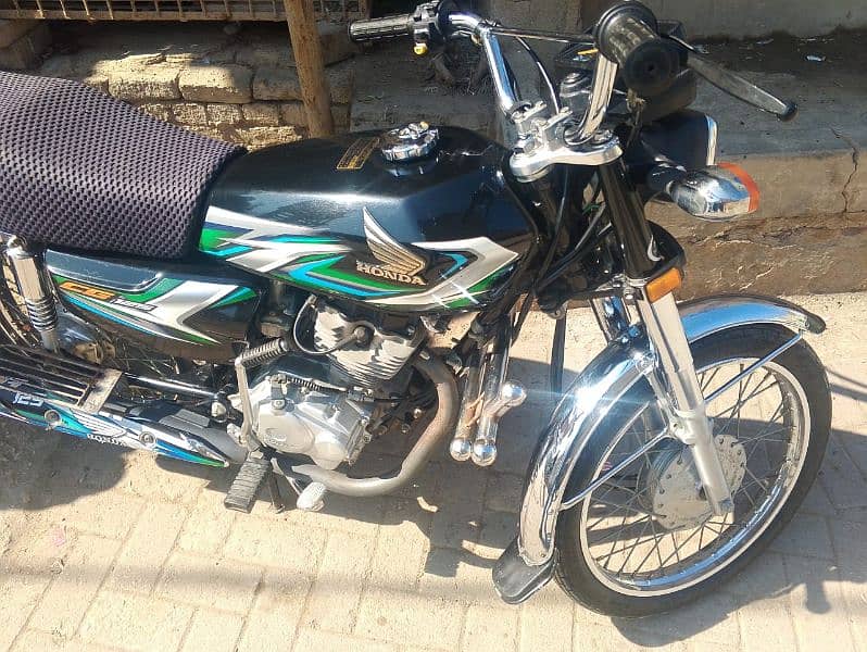 CG 125 WITH COMPLETE REGISTRATION 3