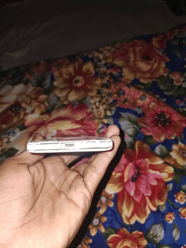 vivo y31a pta approved good condition 3