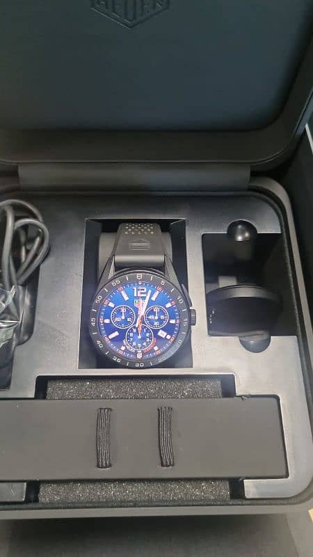 Tag Heuer Connected Luxury Smartwatch Calibre E4 45MM 0