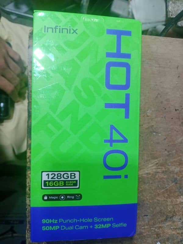 Infinix Hot 40i 3