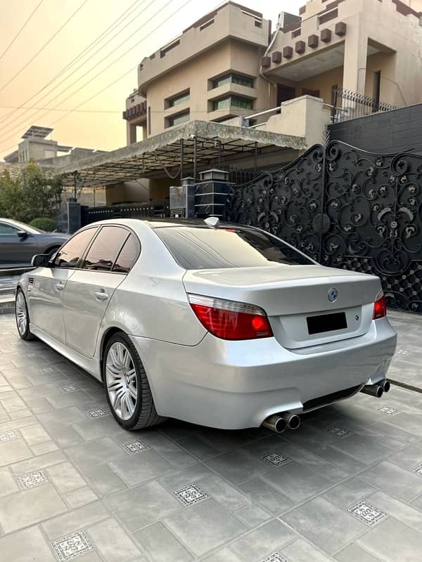 BMW 5 Series 2005 3