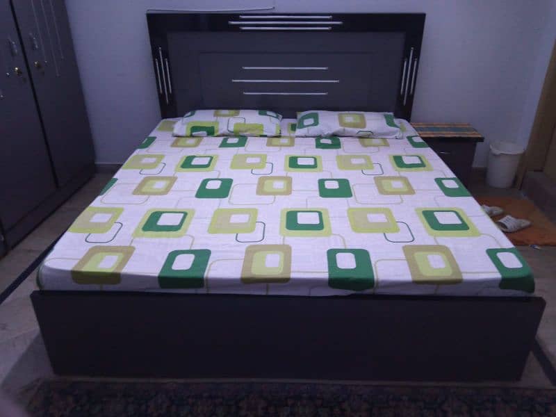 Bed room set 5