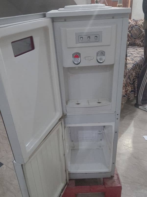 water Dispenser for sale 2