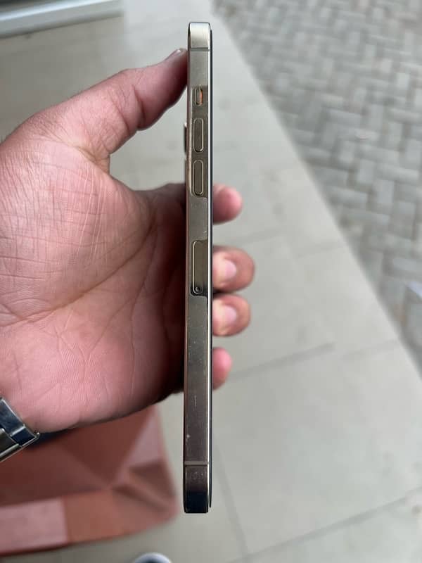 iPhone 12 Pro Max  pta approved  256 gb 5