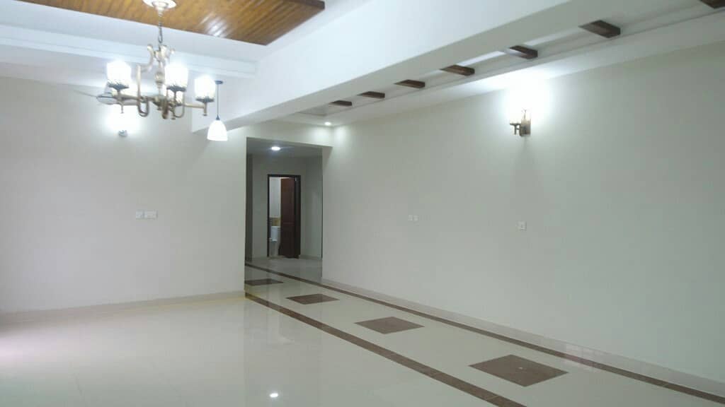 12 Marla 4 Bed Flat For Sale In Askari 11 Lahore 3